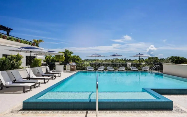 THesis Hotel Miami Coral Gables, Curio Collection by Hilton