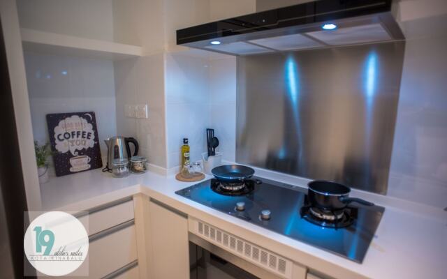 19 Atelier Suites Sutera Avenue