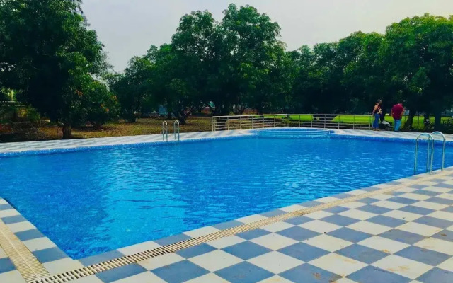 Gokul Resort