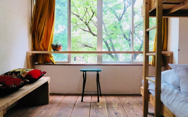 Tani9 Backpackers Osaka