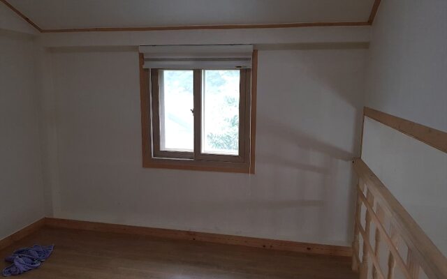 Jungcheon Helaing Pension