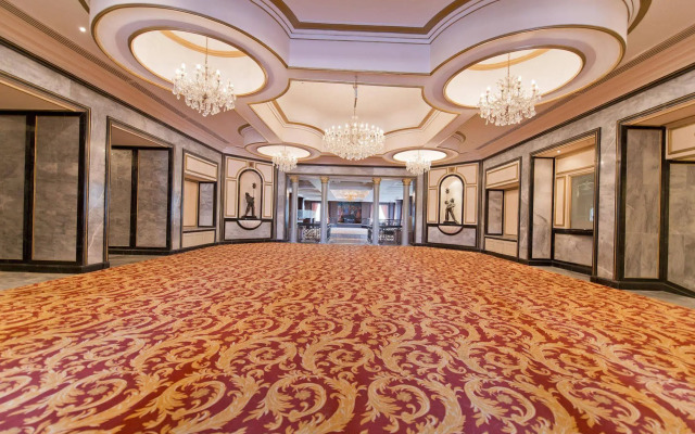 Seven Seas Hotel Blue