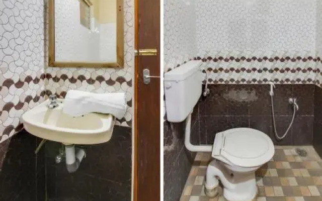 Shiva Shanthi Inn by OYO Rooms