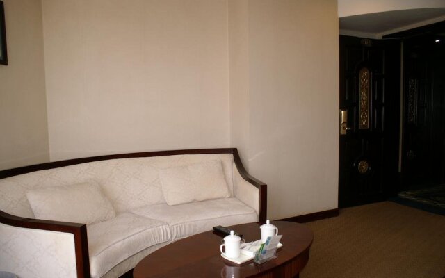 Dalian New Garden Hotel