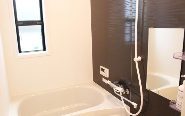 Sekai Hotel Yanagi - Hostel