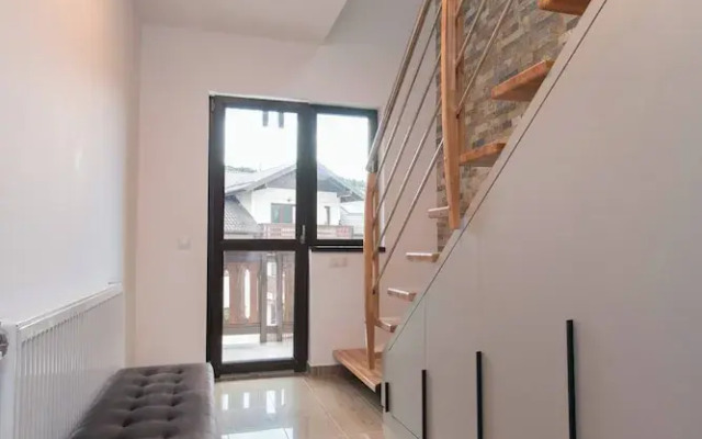 Mountain Valley View