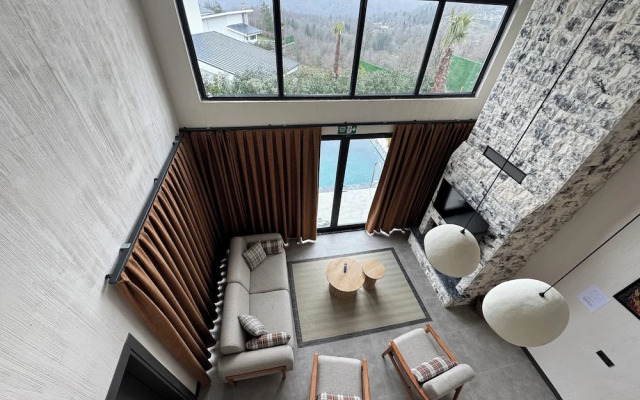 Ni̇sh Vadi̇ Sapanca