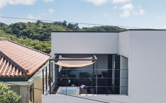 Urban Villa Resort YAE