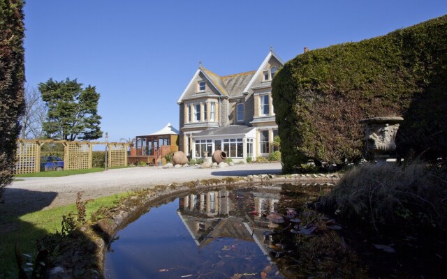 The Longcross Hotel Restaurant & Gardens