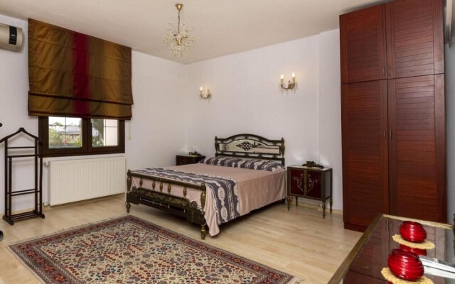 Villa With Private Pool in the Heart of Bodrum