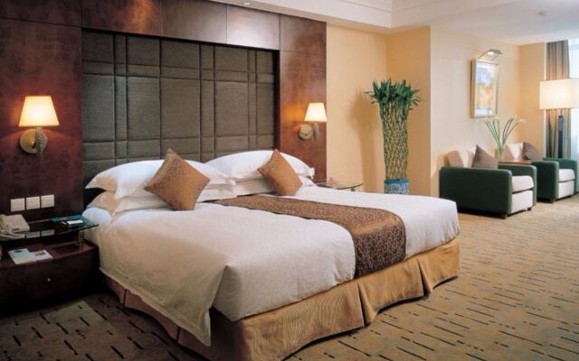 Luxemon Xinjiang Hongfu Hotel
