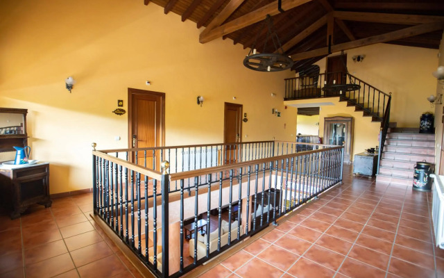 Villa de Mestas