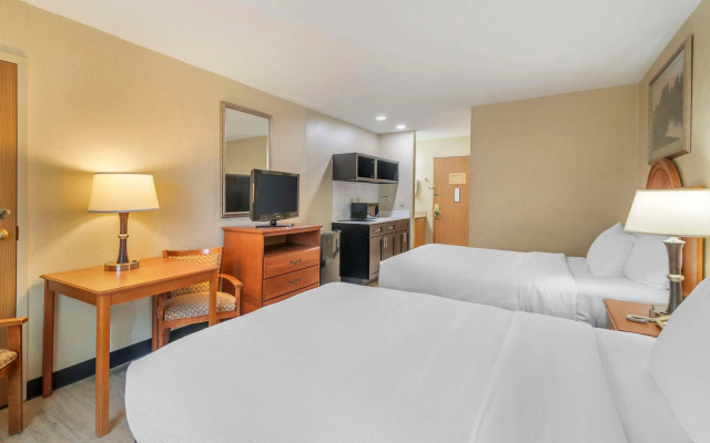 Quality Inn at Bangor Mall