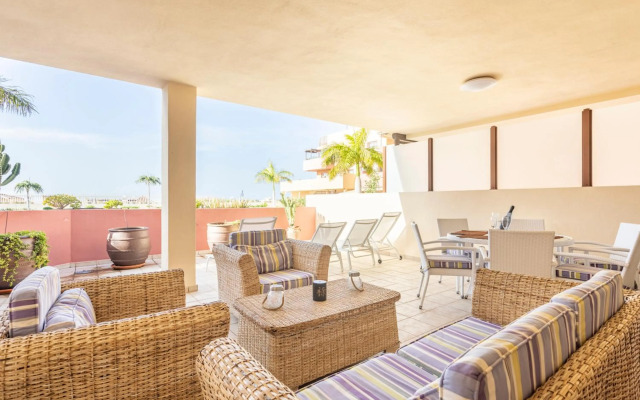 Terrazas Del Duque Sunset Apartment