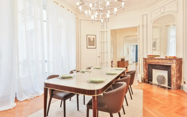 Magnificent Flat - Near Trocadaro