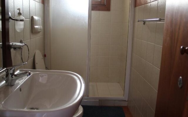 Gest Plain Apartments
