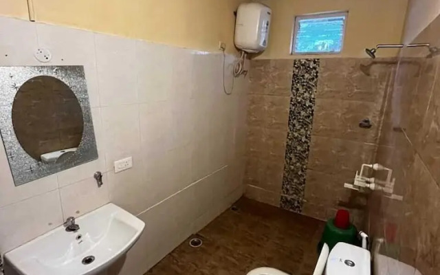 The Big Cat's Den - Maravakandy Resort