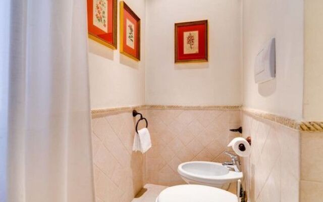 Romantic 1Bed Apartment 5Min To Piazza Di Spagna