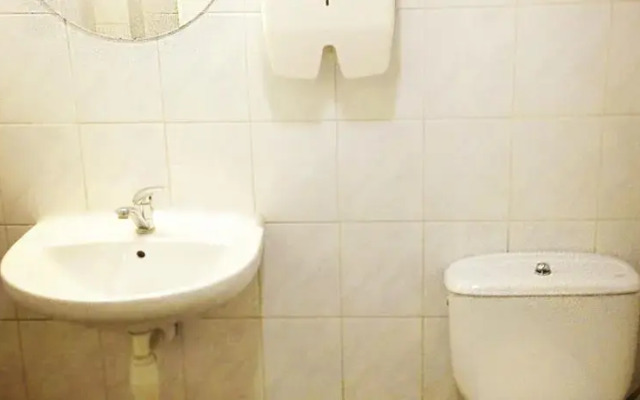 Cheapy Hostel
