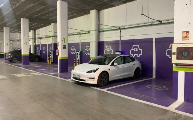 Domus Apartamentos Granada con parking gratuito en pleno centro