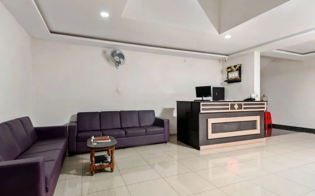 Samruddhi Lodge By OYO Rooms