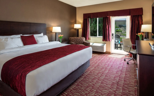 Lakeside Hotel Casino