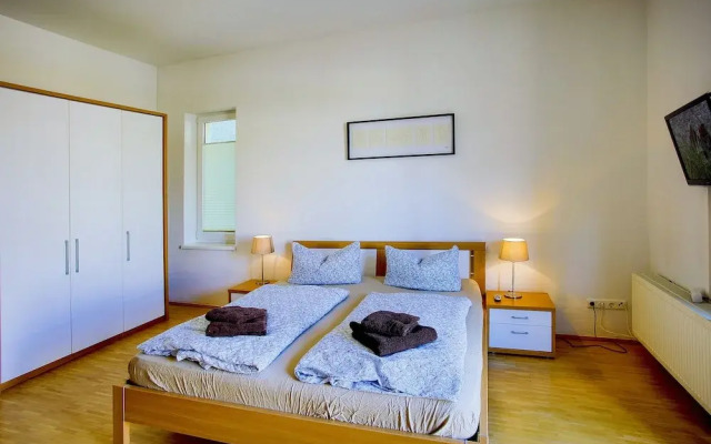 Ferienwohnungen Eicher Kirchenplatz