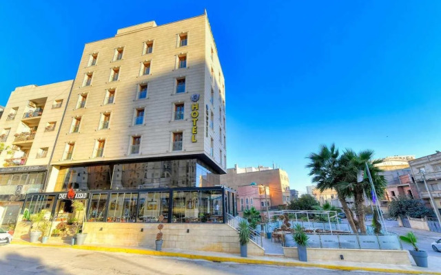 Mf Hotel Oran