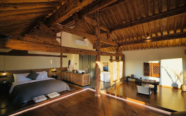 Leisure Courtyard Seascape Designer Homestay (Erhai Ecological Corridor Branch)