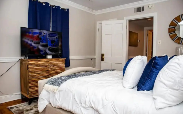 1BR Mobile Condo with Community Pool