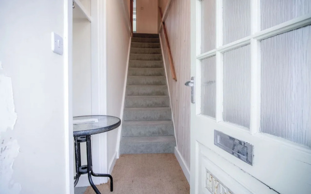 Myrtle - 1 Bedroom Apartment - Saundersfoot