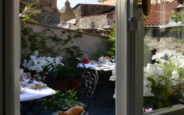 La Terrazza di Vico Olivi B&B
