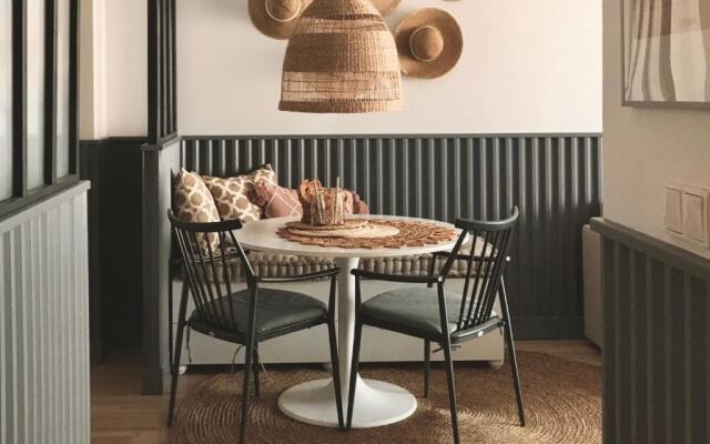 Central Point by Zoom Apartments