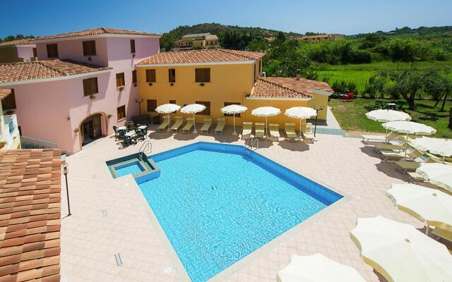 Flat close to stores in Sos Alinos
