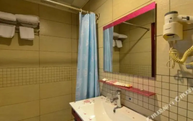 Jianchuan Business Hotel