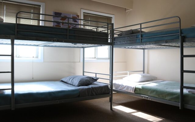 Westway Hotel & Hostel