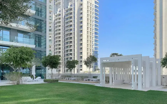 Ultimate One Bedroom with Private Beach Access