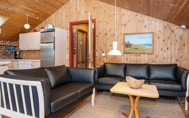 Rustic Holiday Home in Jutland near Sea