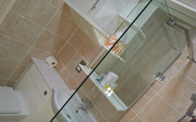 NEW - Luxury apartment Springhill Court, Bewdley, Worcestershire.