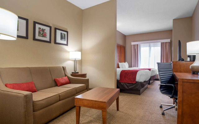 Comfort Suites Oxford I-20 exit 188