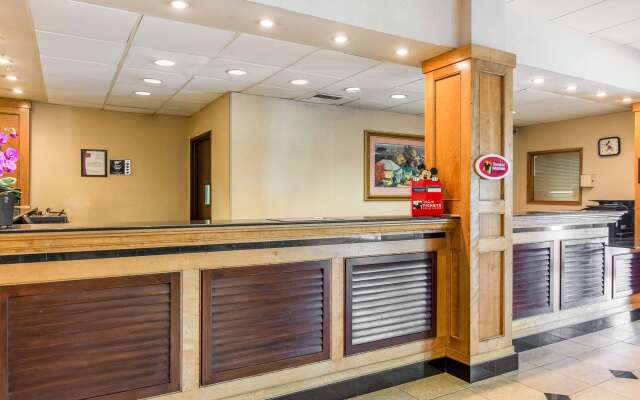 Clarion Hotel Anaheim Resort