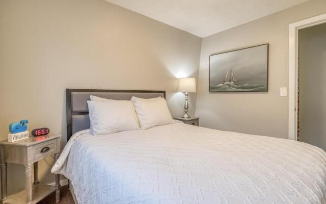 Whale Watcher Condo #1