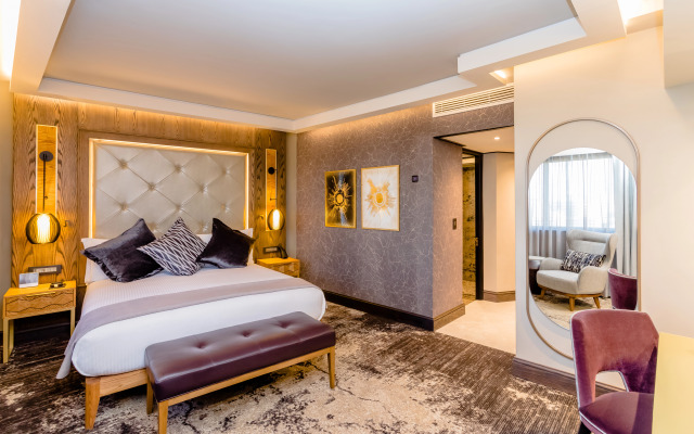 Sandton Sun & Towers