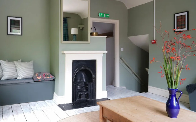 Bird & Carter Fonthill