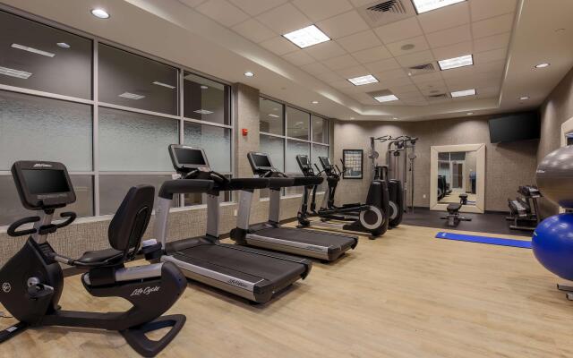 DoubleTree by Hilton Evansville
