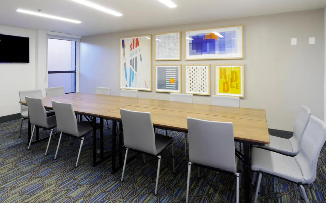 Holiday Inn Express & Suites Phoenix - Tempe by IHG