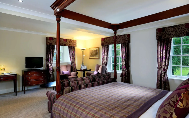 Macdonald Pittodrie House