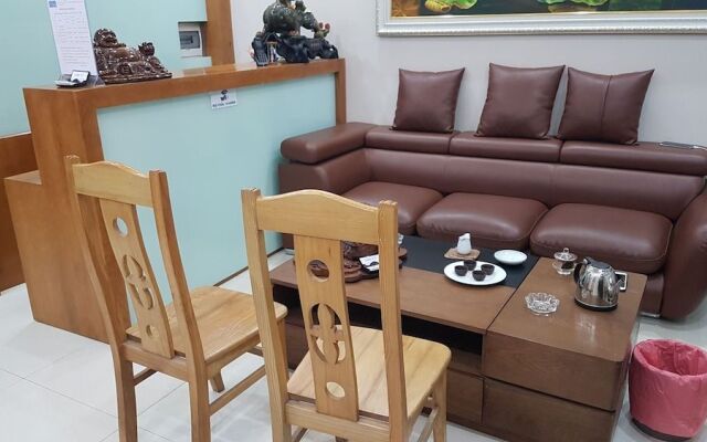 OYO 756 Love Hotel