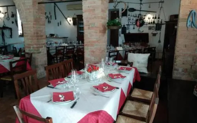 Antica Fattoria Del Colle