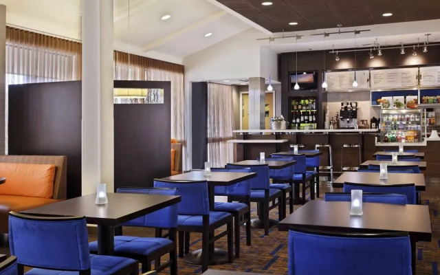 Courtyard Houston Brookhollow